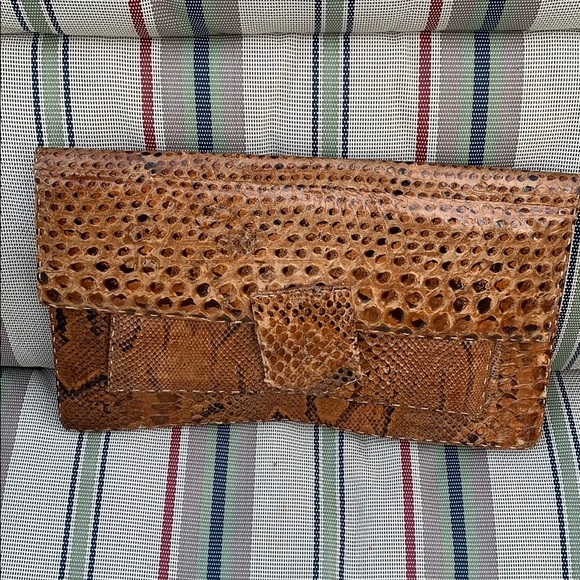 Snakeskin handbag - Picture 2 of 2
